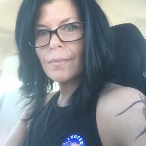 Meet your Posher, Niki